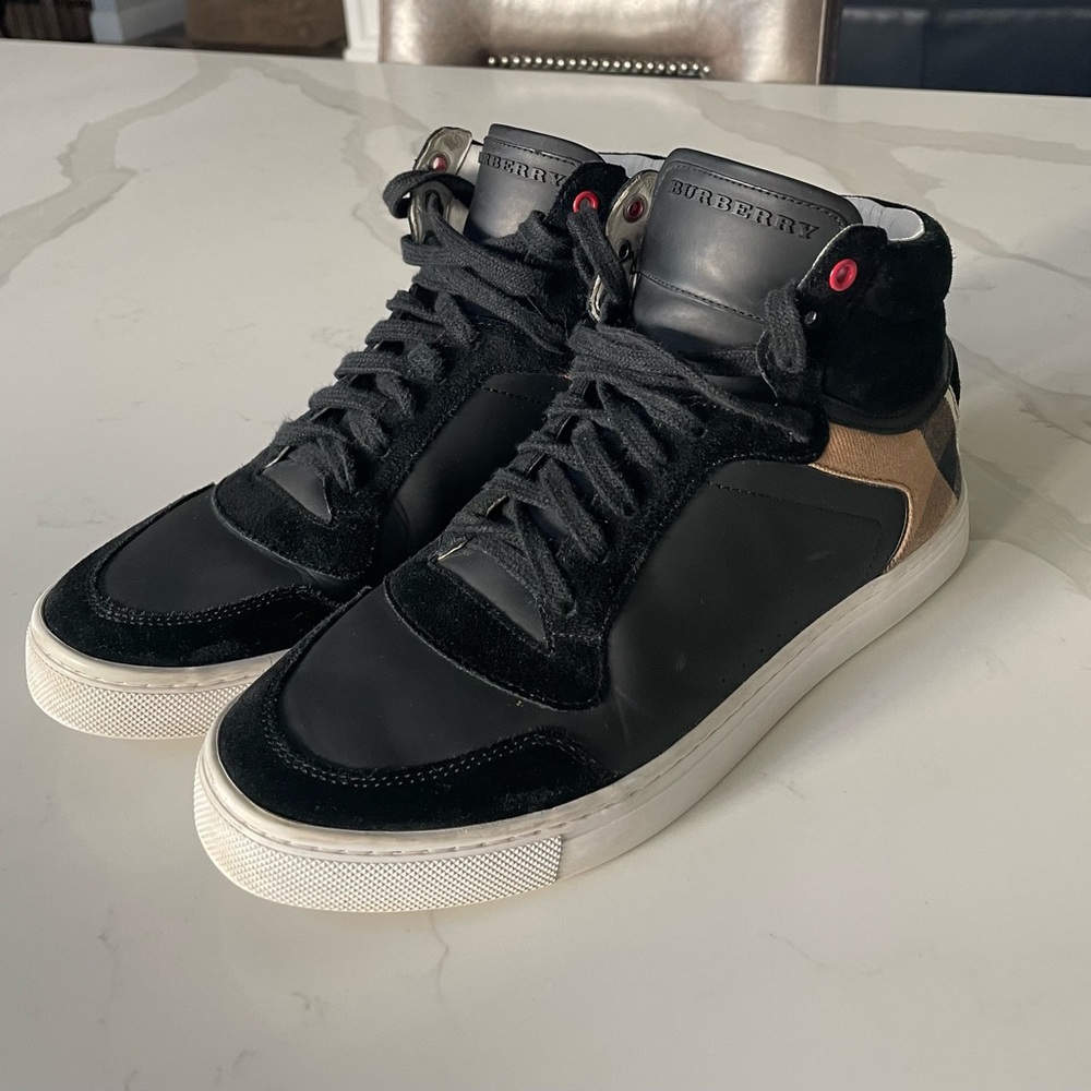 Burberry House check pattern high top leather sneaker